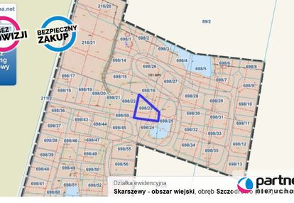 Działka mieszkaniowa 1012m2 z wodą na działce