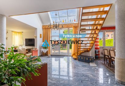 Klimatyczny dom w sercu malowniczej miejscowości