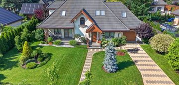 Komfortowy dom w wysokim standardzie z ogrodem