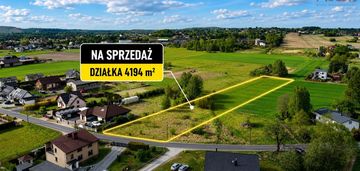 Działka 4195 m², wszystkie media, spokojna okolica