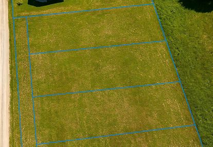 Kompleks 5 działek z domem za 270 tys.