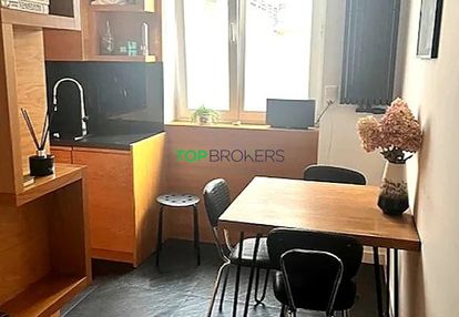 Trzy pokoje z osobną kuchnią, taras, garaż