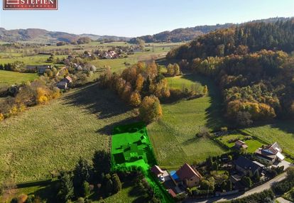 Dom w zacisznym miejscu rudaw janowickich.