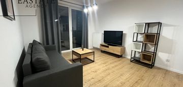 Wynajem 2 pokoje z garażem