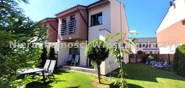 Zakrzewo,  dom w zabudowie bliźniaczej