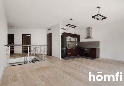 Dwupoziomowe 130m2 z 2 balkonami - stare miasto