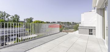 Dwupoziomowe, taras 22m2 | 2,5km od rynku głównego