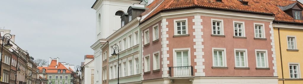 2 pokoje na warszawskiej starówce w kamienicy