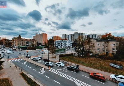 3 pokoje, metro-idealne na podział na 2 kawalerki!