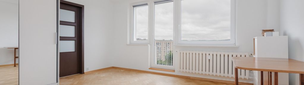 Słoneczna kawalerka po remoncie z piwnicą!