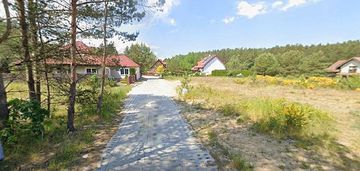 Duża, płaska uzbrojona, z miejscowym planem!
