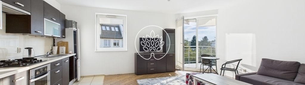 4 pokoje czyżkówko - miejsce parkingowe