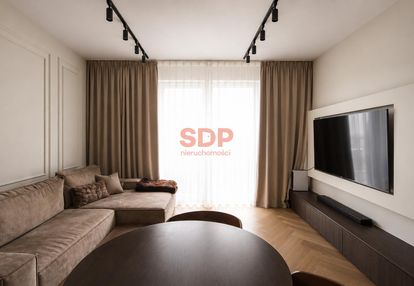 51,11 m2 | francuska park | ostatnie piętro | do wejścia