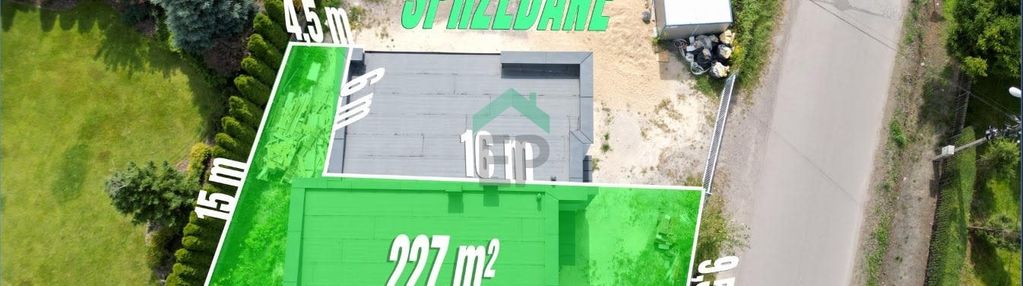 Dom w zabudowie bliźniaczej / stradom