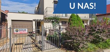 Dom na piaskach 259 m² + budynek 35 m² | 2 garaże