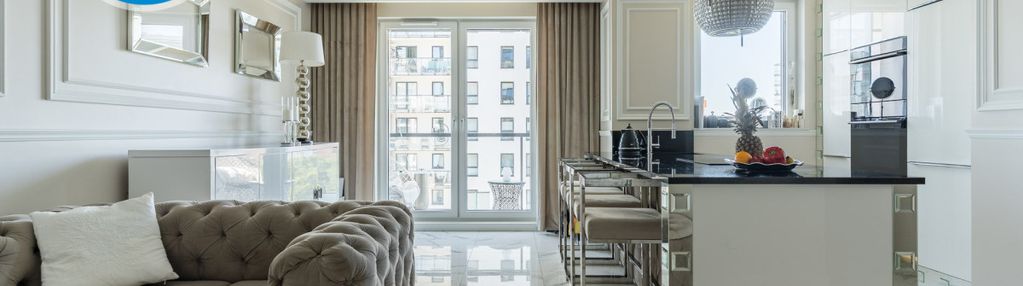 Eleganckie mieszkanie-duży balkon10 minut do morza