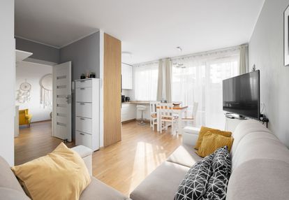 Przestronne 2 pokoje z ogródkiem