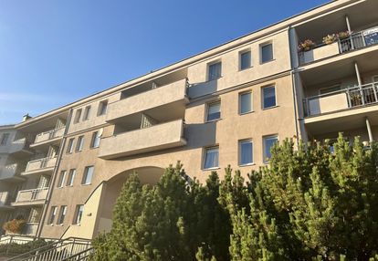 Dwupokojowe, balkon, osobna kuchnia
