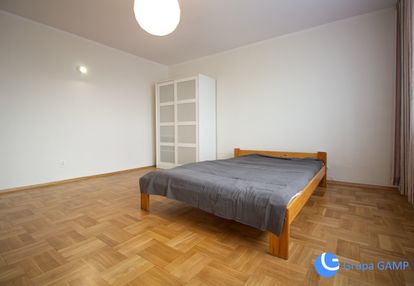 3 niezależne pok,*64m2*grzegórzki,