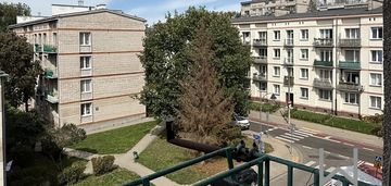 Stare bielany, cegła, piwnica, balkon