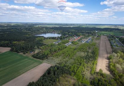 Urokliwa działka w błędowie