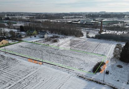 Atrakcyjna działka budowlana - wz na dwa domy !