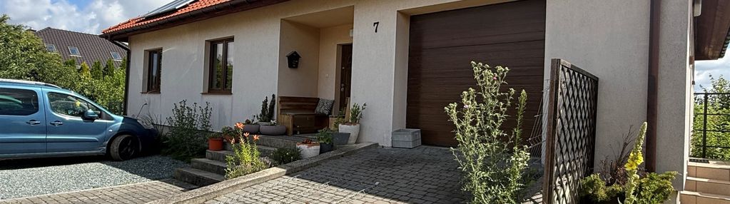 Dom 250 m2 na działce 820 m2 w długołece