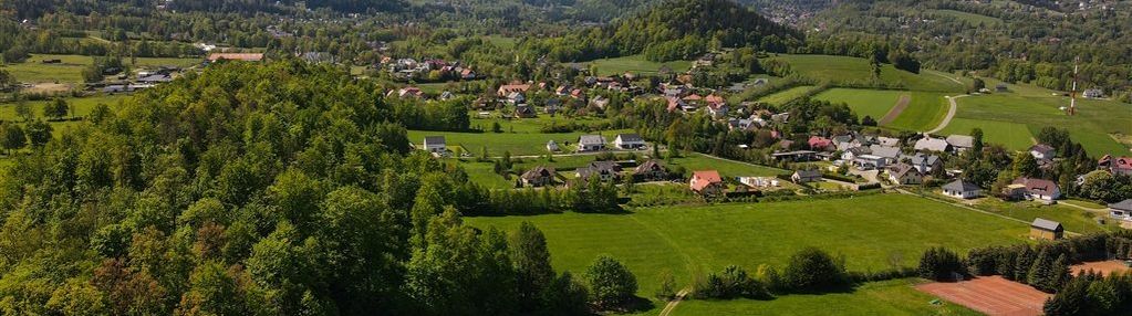 Działka w otulinie lasu pod posiadłość.