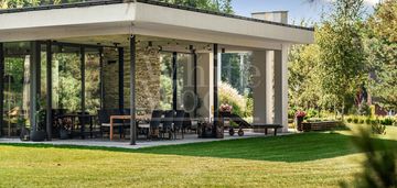 Parterowy dom z lasem sosnowym działka 9662m2