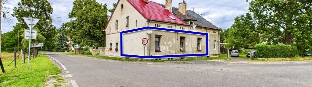 Na sprzedaż 2 pokoje + garaż + piwnica + ogródek