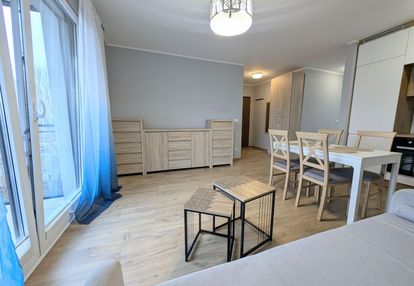 3 pokoje  z m. parkingowym od zaraz