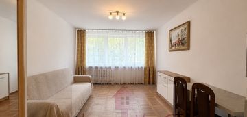 Kawalerka w centrum legionowa/27m2/do remontu