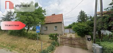 Dom z garażem na działce 1300 m2
