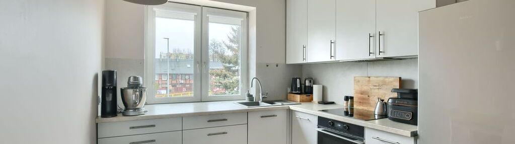 2 oddzielne pokoje, po remoncie, podgórna 62.