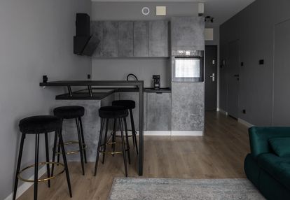 Apt. 2 pokojowy z balkonem, miejscem postojowym dąbie,
