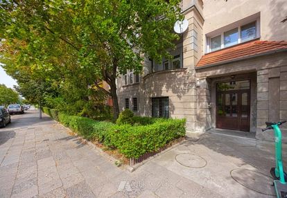 Ul saperów/borek,balkon,piwnica,zadbana kamienica