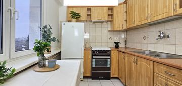Nowe miasto, 3 pokoje 66m2, duży balkon + piwnica