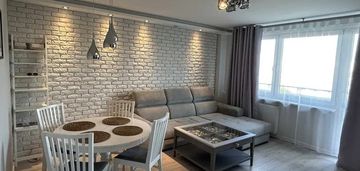 Wygodne mieszkanie 3-pokojowe na bemowie.