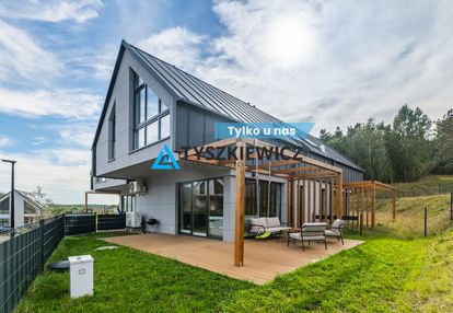 Nowoczesny dom lakeside w standardzie premium.