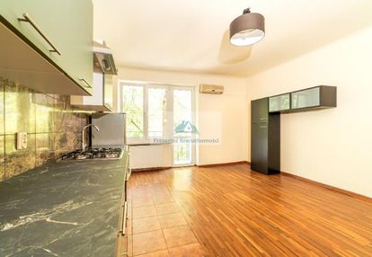 Andersa 38,16m2. kamienica 2/4 po remoncie! 2 pokoje!
