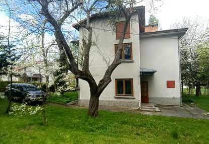 Na sprzedaż dom w iwoniczu blisko uzdrowiska.