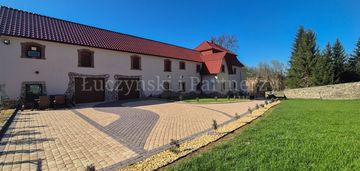 Niepowtarzalna posiadłość z dużym potencjałem