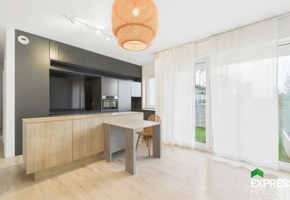 Nowoczesny apartament z dużym balkonem