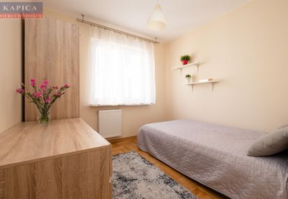 2 oddzielne pokoje, balkon, garaż, ciche!