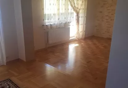 Dom na sprzedaż 200m2