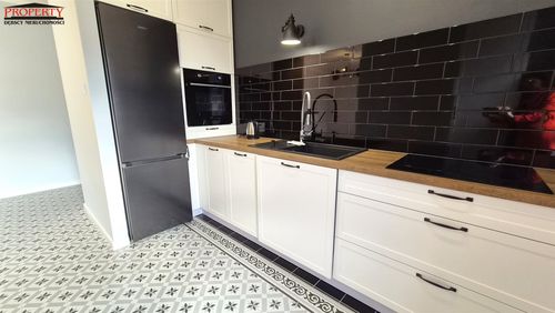 Elegancki apartament centrum-duży balkon, komórka