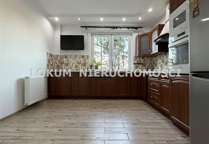 M-4 ul. ruchu oporu 72,21 m2