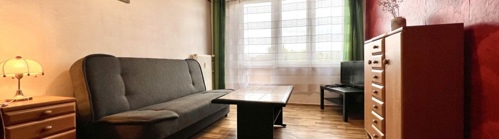 Obok metra/balkon/przestronne/dobra komunikacja
