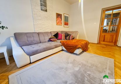 Centrum, dwa oddzielne pokoje, pierwsze piętro