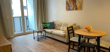 Nowoczesne i eleganckie 2 pokoje, garaż